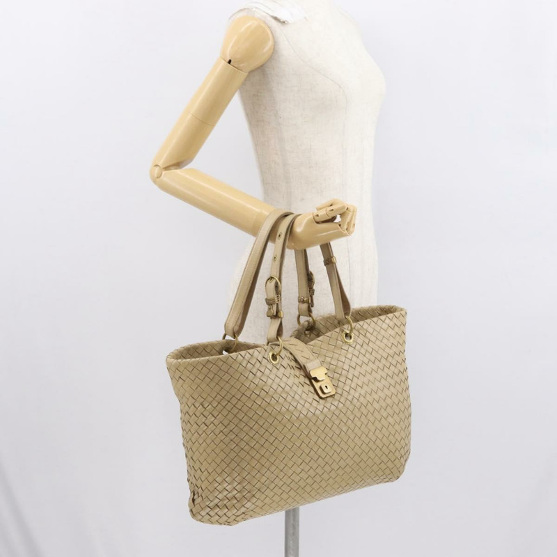 【日本直送】BOTTEGA VENETA INTRECCIATO 手袋皮革米色正品 ep12922-22