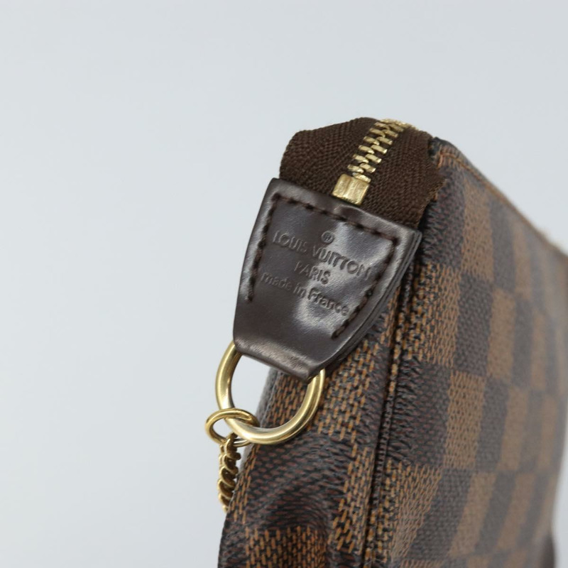 【日本直送】路易威登 Damier Ebene 迷你手拿包配件袋 N58009 正品 165453A-8