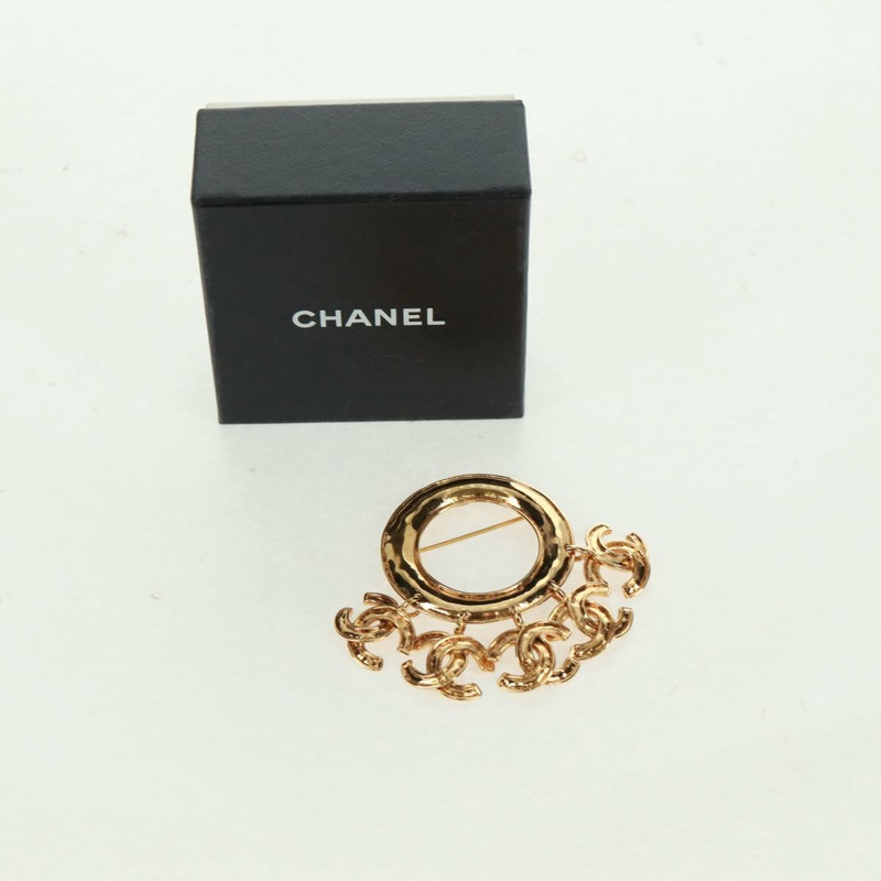 【日本直送】香奈兒 CC5 圓胸針 金屬金 CC Auth am10571V-13