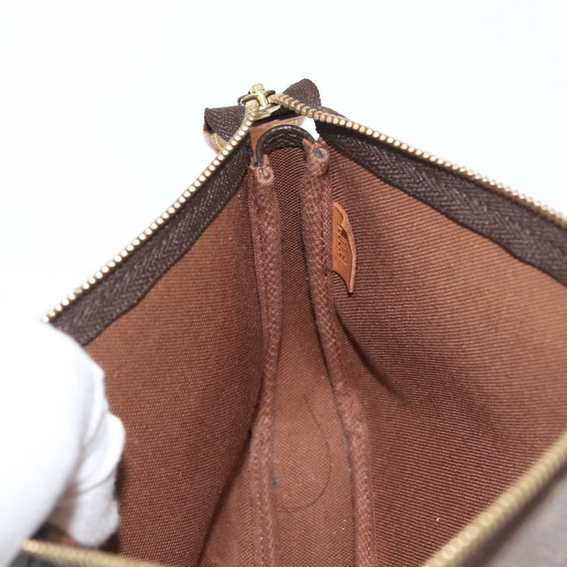 【日本直送】路易威登 Monogram 手拿包配件袋 M51980 LV 正品 BA9818-18