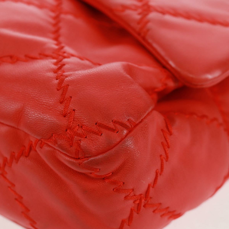 【日本直送】香奈兒 Ultra Stitch 鏈條肩背包，羊皮材質，紅色，銀色雙C標誌，貨號 165469M-7