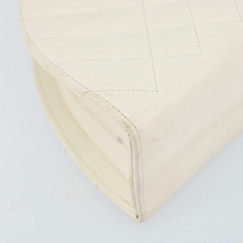 【日本直送】香奈兒鏈絎縫單肩包，羊皮材質，白色金色雙C標誌，正品編號166404V-16