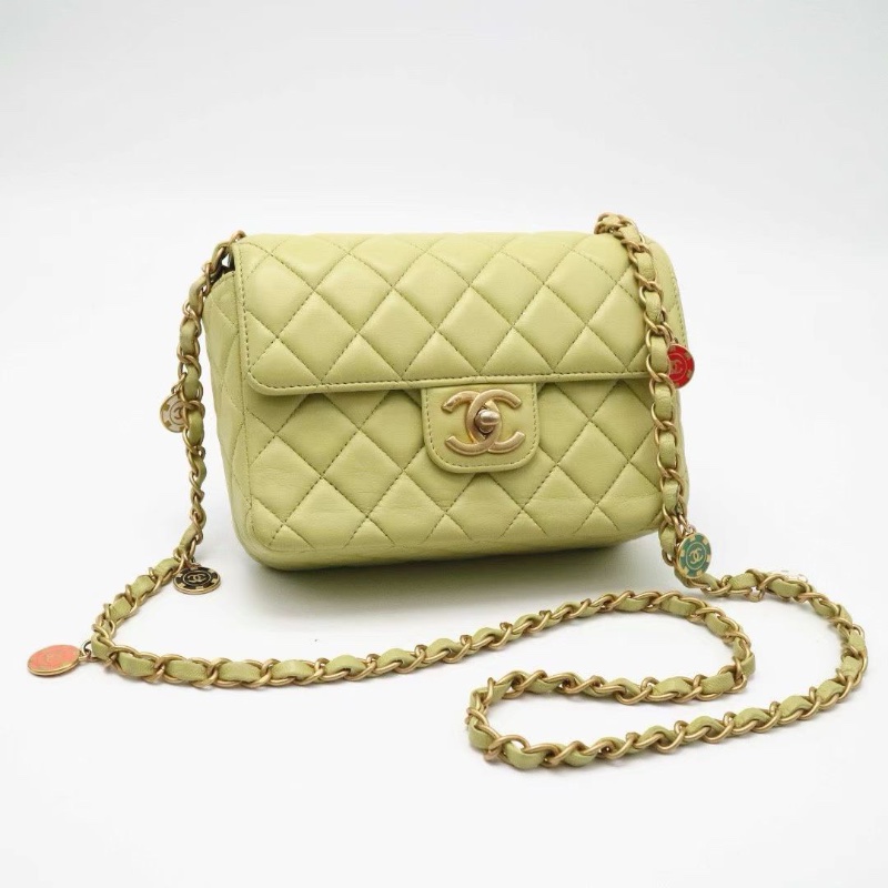 CHANEL 摩納哥系列 籌碼徽章 方胖子鏈條包嫩芽綠19X15X6.5 98新配件塵袋-3
