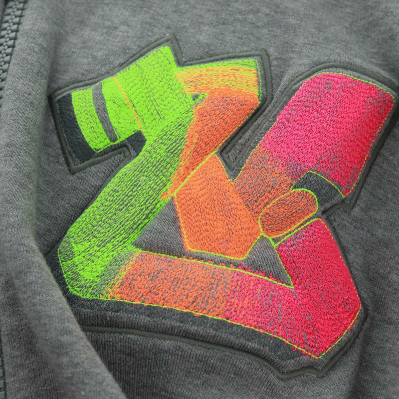 【日本直送】路易威登 Parker RM2-222M UYR HNY24W 夾克，棉質，灰色，LV 正品，貨號 166359M-5