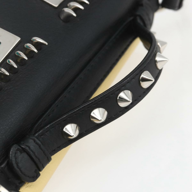 【日本直送】FENDI 鏈條雙排迷你法國棍包 皮革 2way 黑色 米色 Auth ka1695M-6