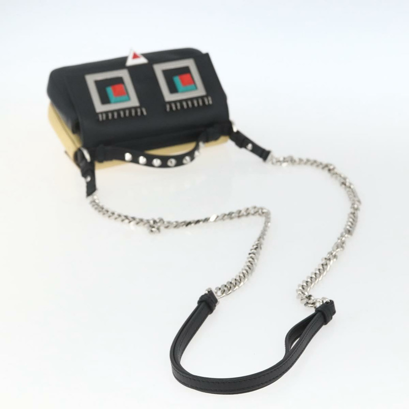 【日本直送】FENDI 鏈條雙排迷你法國棍包 皮革 2way 黑色 米色 Auth ka1695M-7