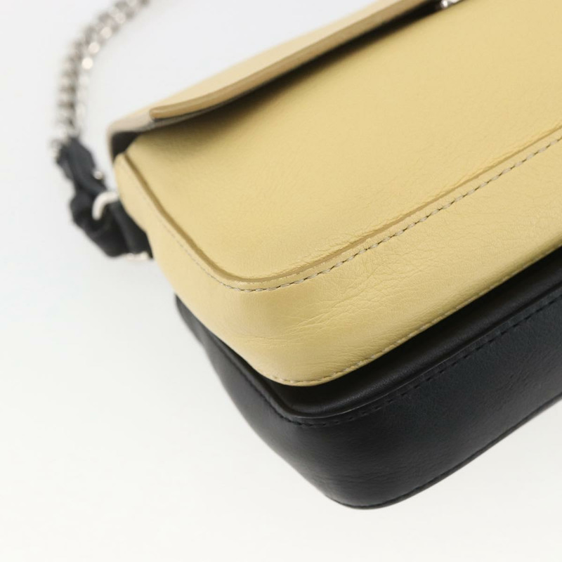 【日本直送】FENDI 鏈條雙排迷你法國棍包 皮革 2way 黑色 米色 Auth ka1695M-18