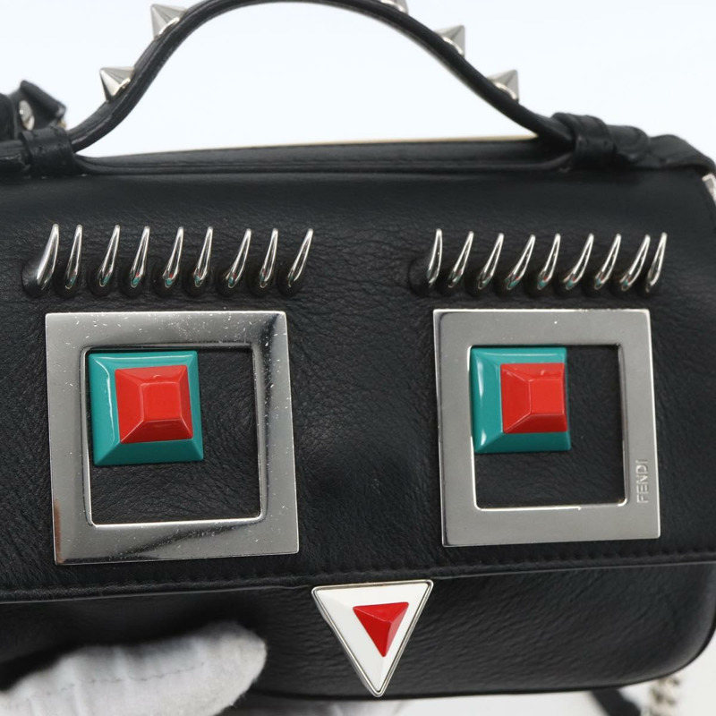 【日本直送】FENDI 鏈條雙排迷你法國棍包 皮革 2way 黑色 米色 Auth ka1695M-19