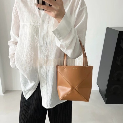 Loewe mini Front折疊棕色tote包 17*20cm 98新配件塵袋