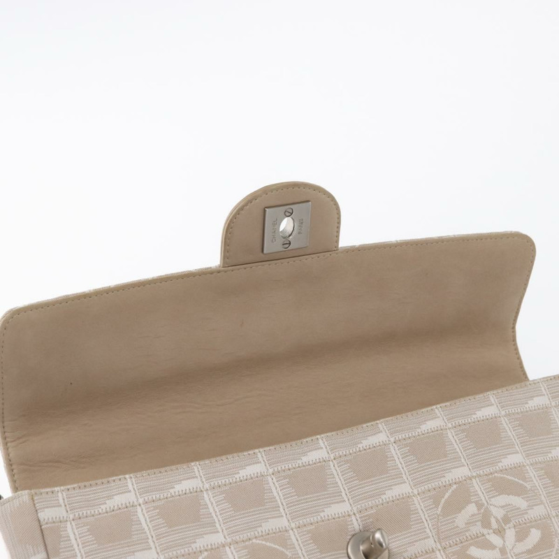 【日本直送】香奈兒新旅行系列鏈條單肩背包 尼龍 米色 銀色 CC 標誌 正品 ka1609SAV-20