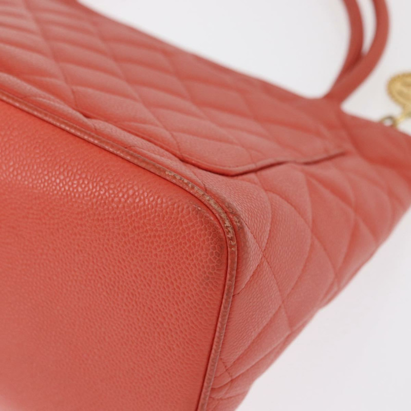 【日本直送】香奈兒 (CHANEL) Matelasse Reprint 托特包，魚子醬紋粉紅金色雙C標誌，正品編號 165933SAM-17