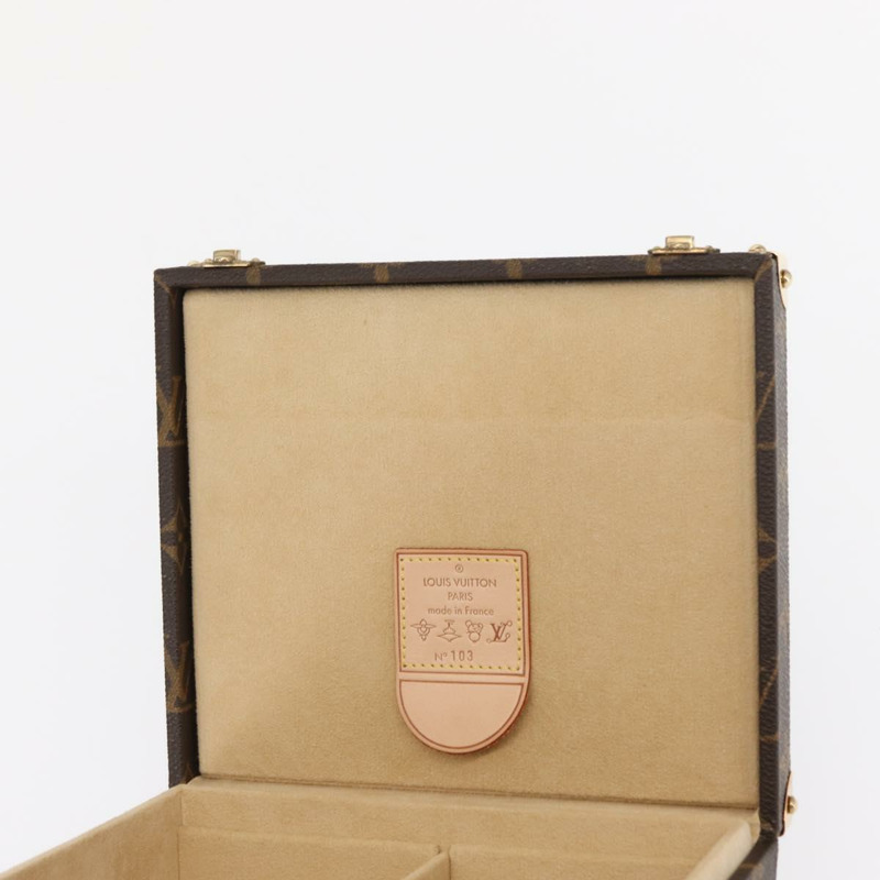 【日本直送】路易威登 Takashi Murakami 花卉帽子珠寶盒 M92475 LV Auth 162912SM-19