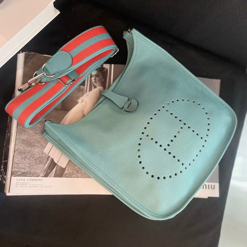 Hermes 銀扣 馬卡龍藍 拼色肩帶 TC皮  29*30*6 98新配件塵袋-2