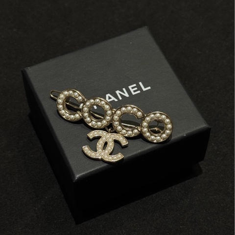 【99新 ✨ 全網最低價！】Chanel 香奈兒  髮夾 Full Set 適合送禮（下單前先詢問庫存❗️）