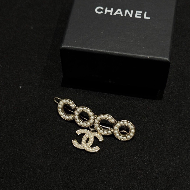 【99新 ✨ 全網最低價！】Chanel 香奈兒  髮夾 Full Set 適合送禮（下單前先詢問庫存❗️）-1