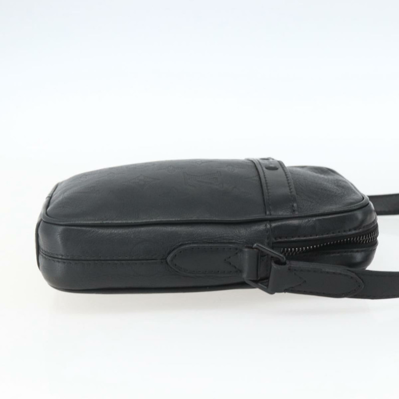 【日本直送】路易威登 Monogram Shadow Danube PM 單肩包 黑色 M43681 LV 正品 168749A-3