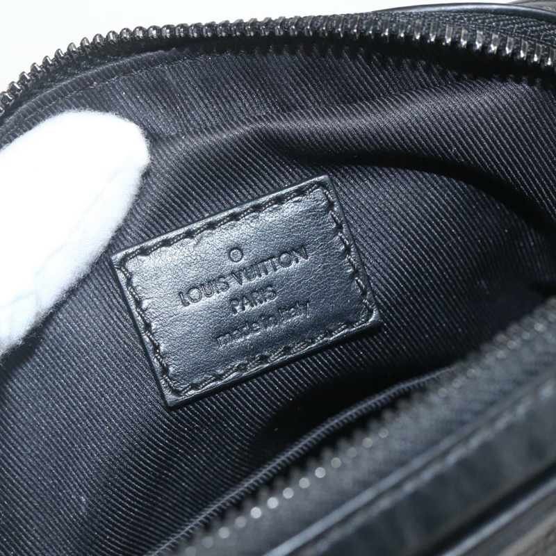 【日本直送】路易威登 Monogram Shadow Danube PM 單肩包 黑色 M43681 LV 正品 168749A-18