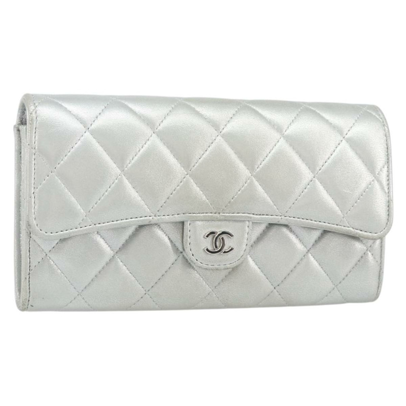 【日本直送】香奈兒 Matelasse 長版皮夾 羊皮 銀色 CC 標誌 Auth 168754-0