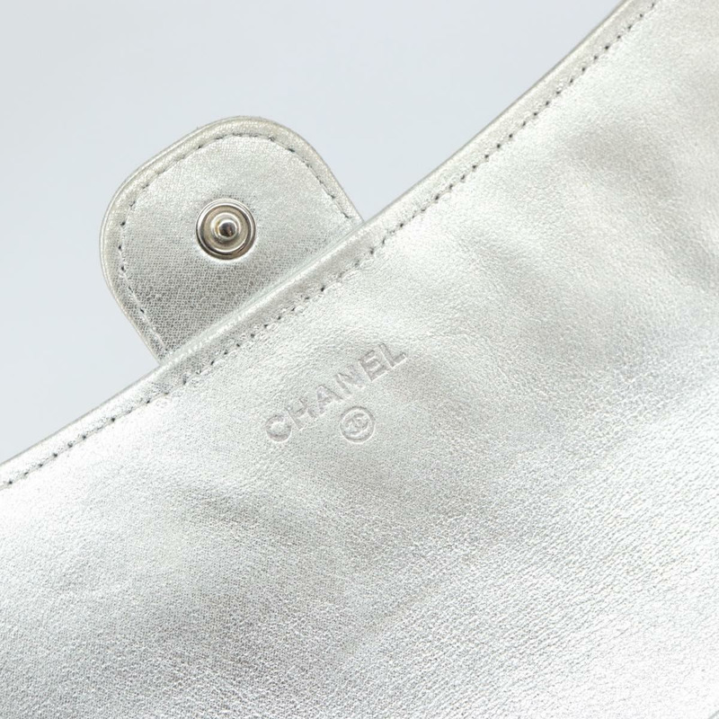 【日本直送】香奈兒 Matelasse 長版皮夾 羊皮 銀色 CC 標誌 Auth 168754-17