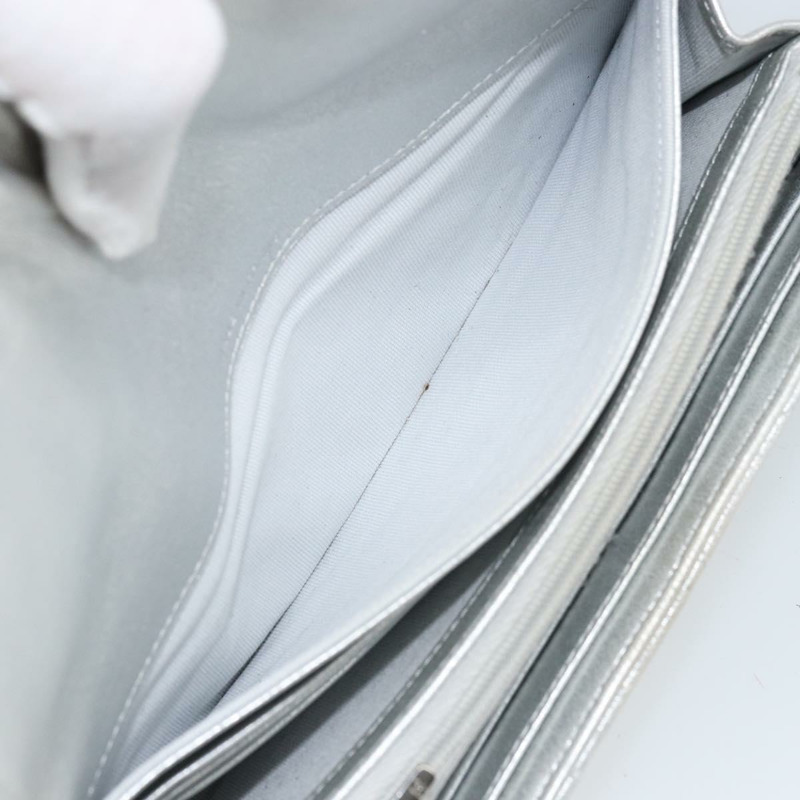 【日本直送】香奈兒 Matelasse 長版皮夾 羊皮 銀色 CC 標誌 Auth 168754-19