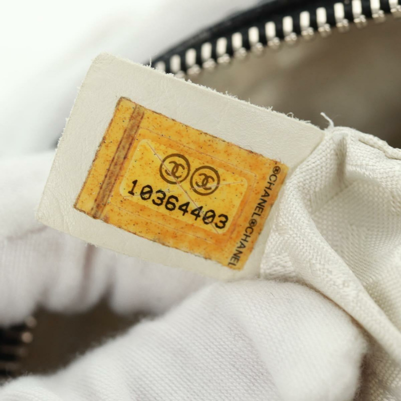 【日本直送】香奈兒斜紋軟呢米色單肩背包 CC Auth 168136V-10