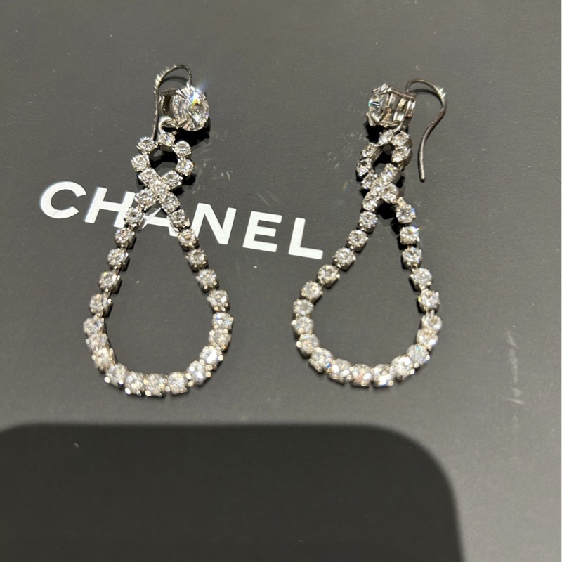 【99新 ✨ 全網最低價！】Miu Miu耳飾 耳釘 全鑽款 Full Set（下單前先詢問庫存❗️）-5