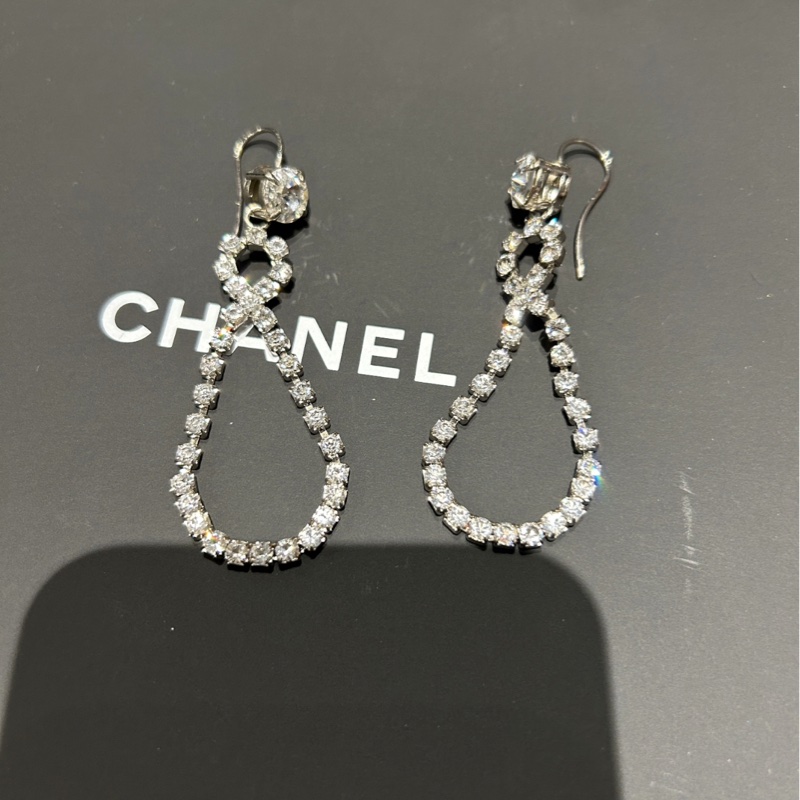 【99新 ✨ 全網最低價！】Miu Miu耳飾 耳釘 全鑽款 Full Set（下單前先詢問庫存❗️）-6