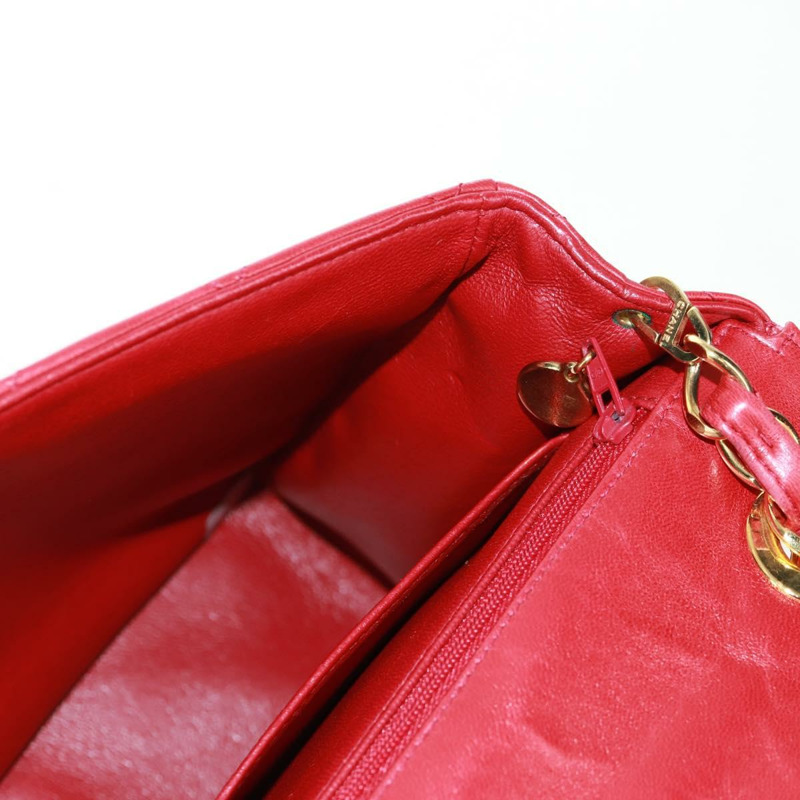 【日本直送】香奈兒 (CHANEL) 絎縫鏈條單肩包，羊皮材質，紅色，金色雙C標誌，正品編號 168176V-22