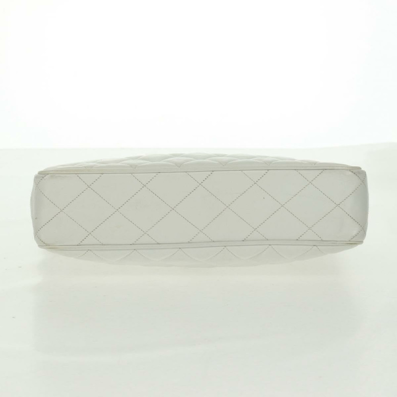 【日本直送】香奈兒 (CHANEL) 絎縫鏈條肩背包，羊皮材質，白色，金色，CC標誌，貨號168177V-4