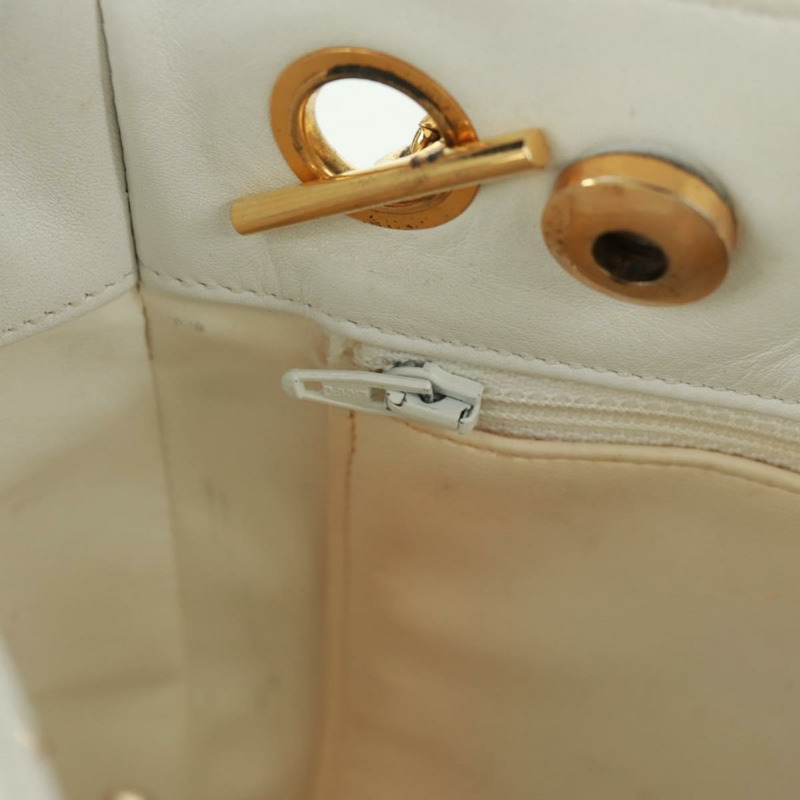 【日本直送】香奈兒 (CHANEL) 絎縫鏈條肩背包，羊皮材質，白色，金色，CC標誌，貨號168177V-24