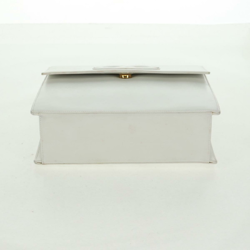 【日本直送】香奈兒 COCO 標誌鏈條肩背包 白色皮革 金色 CC 標誌 Auth 168138V-5