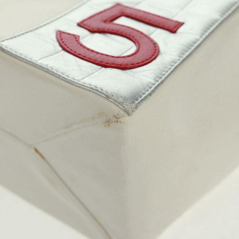 【日本直送】香奈兒 (CHANEL) 鏈條巧克力棒系列單背包 No5 帆布 白色 銀色 CC 標誌 Auth 168140V-15