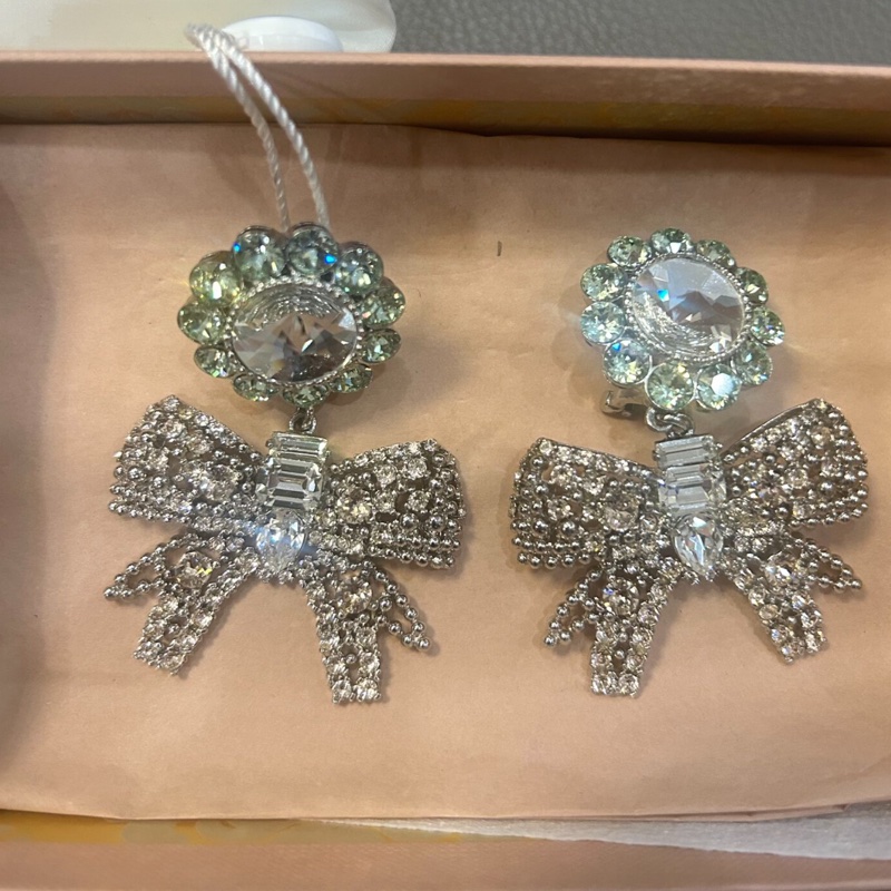 【99新 ✨ 全網最低價！】Miu Miu 鑽石太陽花耳飾 Full Set耳飾 耳釘 全鑽款（下單前先詢問庫存❗️）-1