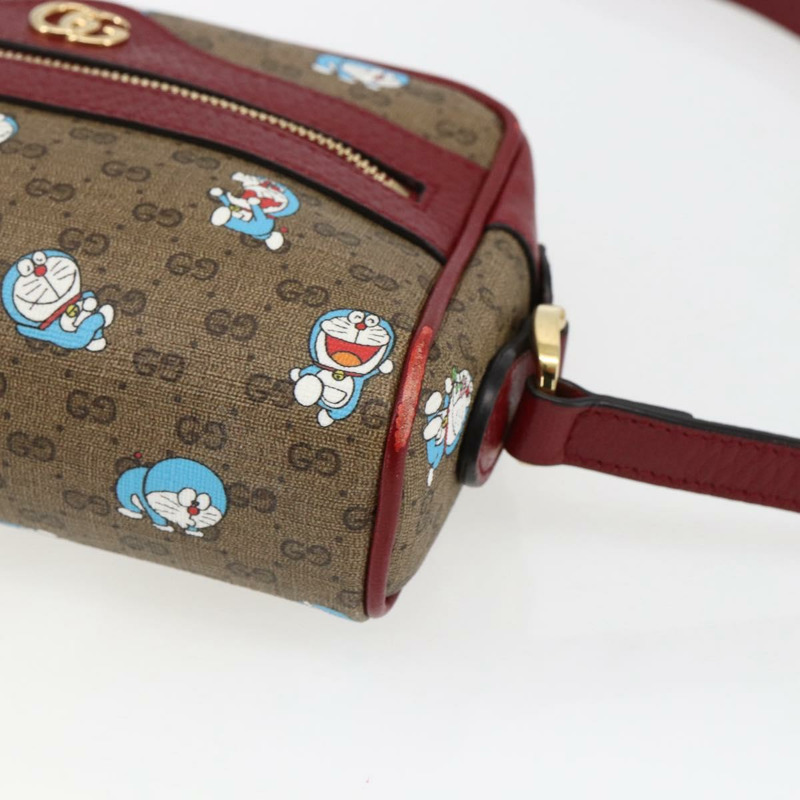 【日本直送】GUCCI GUCCI × Doraemon 聯名版 Micro GG Supreme 包包 PVC 米色 647784 正品 149860SM-8