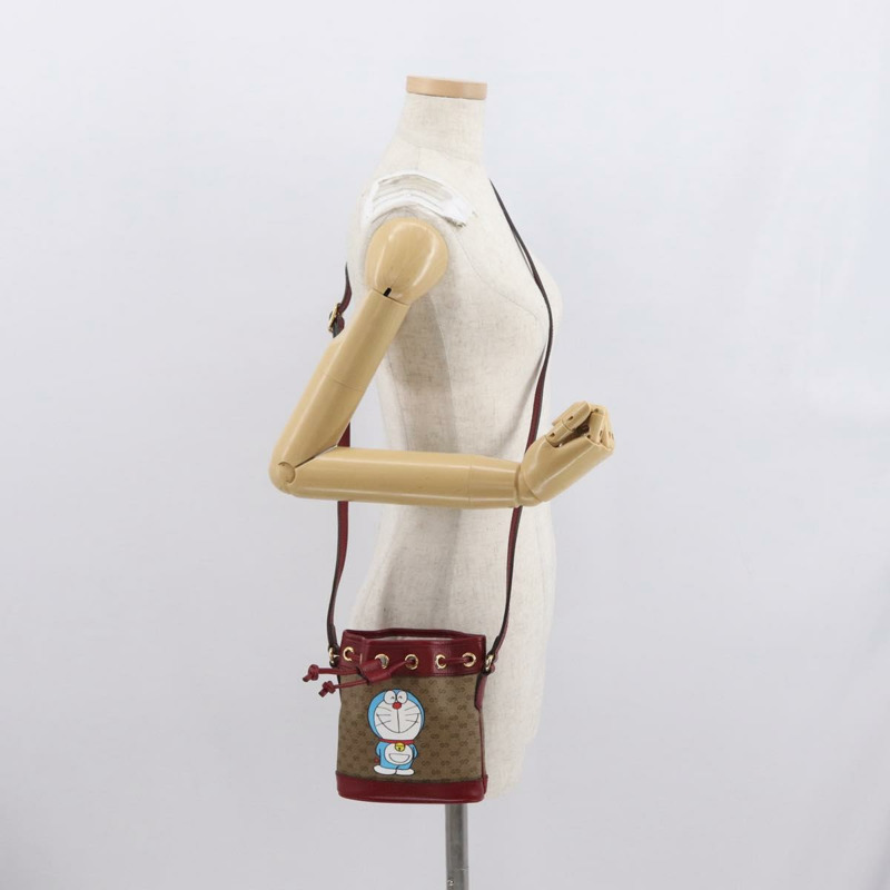 【日本直送】GUCCI GUCCI × 哆啦A夢 Micro GG Supreme 包 PVC 米色 金色 647801 正品 149859SM-21