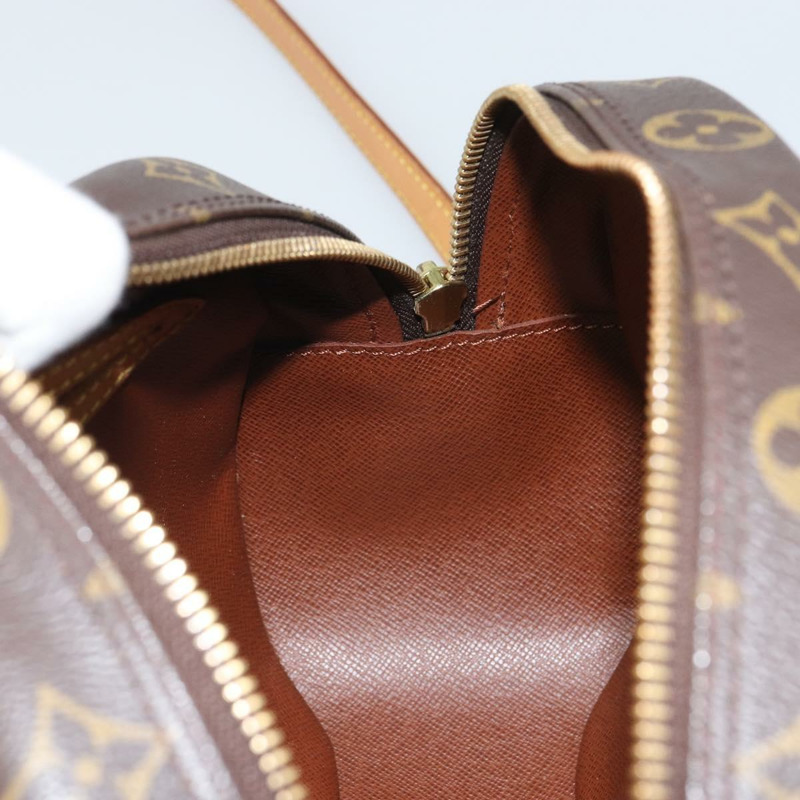 【日本直送】路易威登 Monogram Blois 肩背包 M51221 LV Auth ka1840V-19