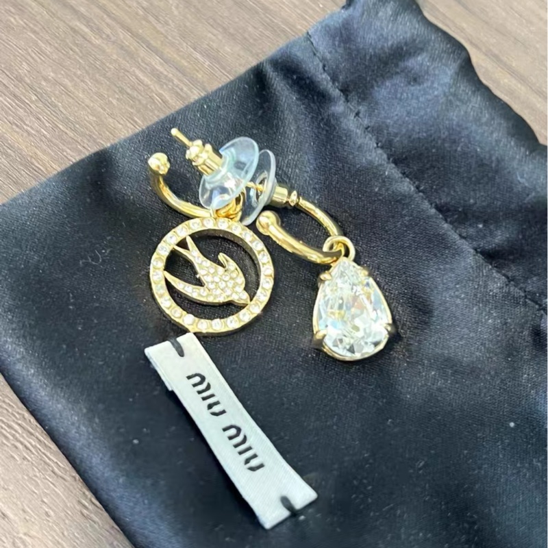 【99新 ✨ 全網最低價！】Miu Miu 耳飾 自由的小鳥 特別款 Full Set耳飾 耳釘 全鑽款（下單前先詢問庫存❗️）-1