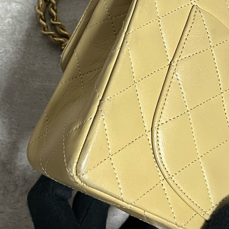 正品 Chanel vintage cf奶茶色金釦-21