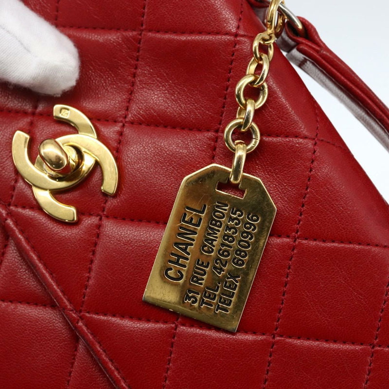 【日本直送】香奈兒 Matelasse 23 雙旋扣鏈條包，羊皮材質，紅色，CC 標誌，正品編號 166468SAM-19