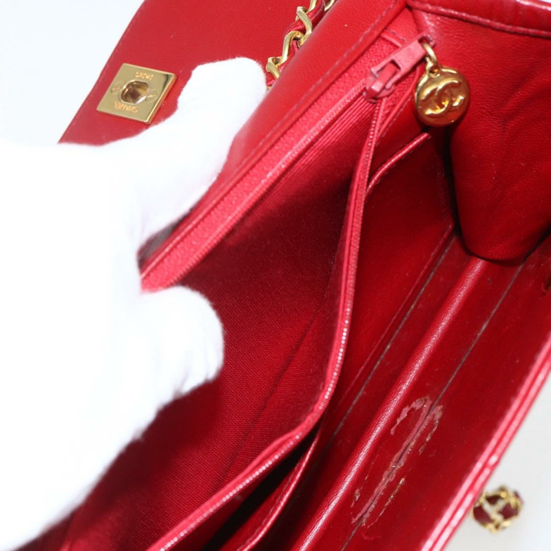 【日本直送】香奈兒 Matelasse 23 雙旋扣鏈條包，羊皮材質，紅色，CC 標誌，正品編號 166468SAM-26