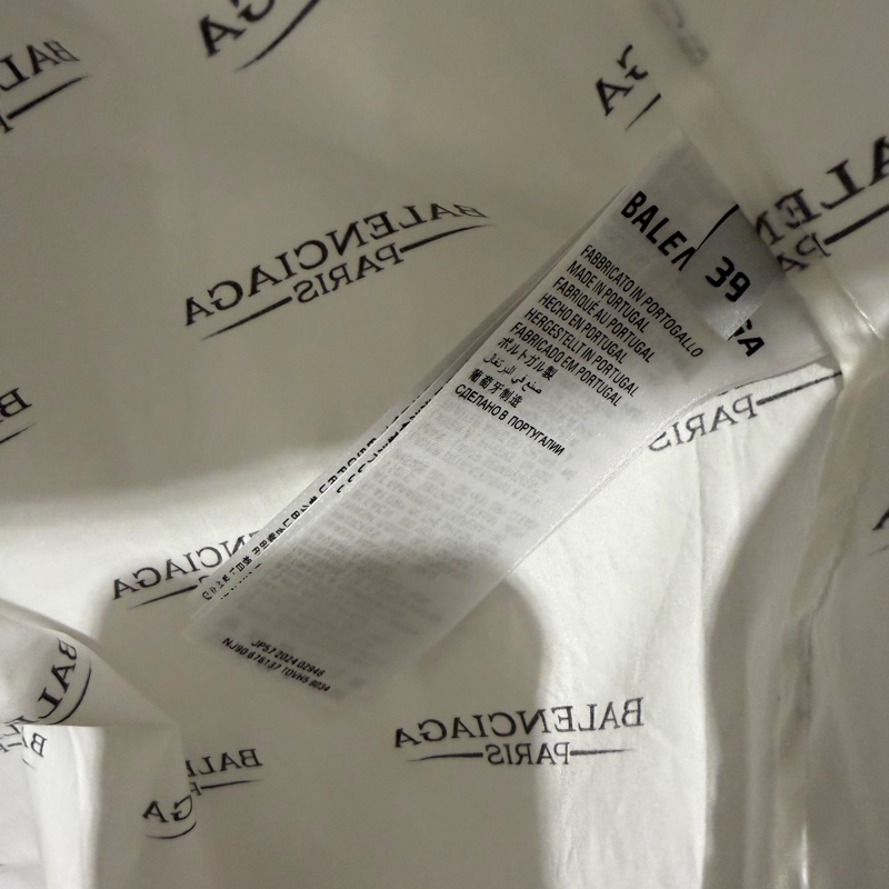 巴黎世家滿版logo短袖襯衫尺寸39-12