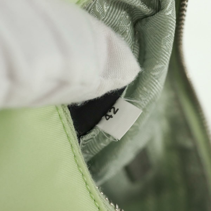 【日本直送】PRADA 尼龍綠色銀色配件包 Auth 170677M-10