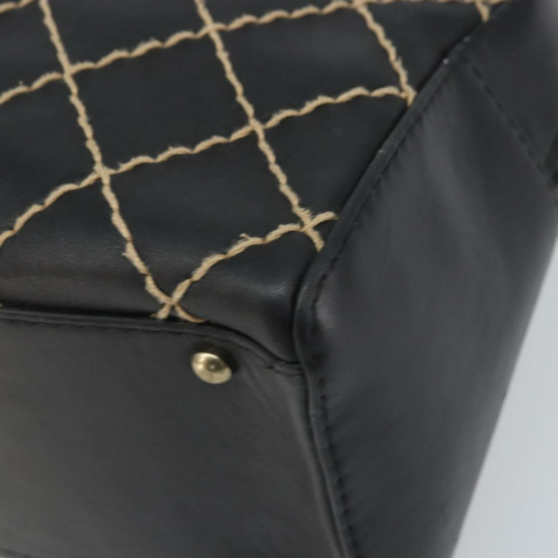 【日本直送】香奈兒 (CHANEL) 野性縫線手提包，黑色皮革，金色雙C標誌，正品 BA10500V-8