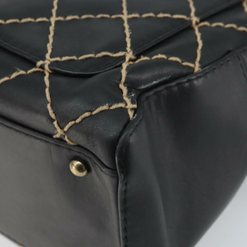 【日本直送】香奈兒 (CHANEL) 野性縫線手提包，黑色皮革，金色雙C標誌，正品 BA10500V-14