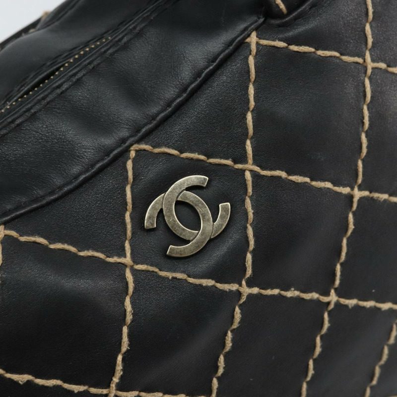 【日本直送】香奈兒 (CHANEL) 野性縫線手提包，黑色皮革，金色雙C標誌，正品 BA10500V-16