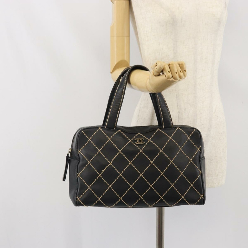 【日本直送】香奈兒 (CHANEL) 野性縫線手提包，黑色皮革，金色雙C標誌，正品 BA10500V-22