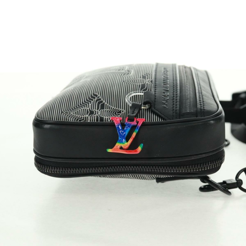 【日本直送】路易威登（LOUIS VUITTON）黑色皮革可擴充斜背包 M55698 LV 正品 170737M-3