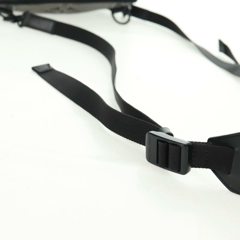 【日本直送】路易威登（LOUIS VUITTON）黑色皮革可擴充斜背包 M55698 LV 正品 170737M-13