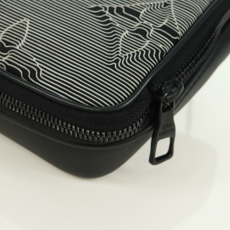 【日本直送】路易威登（LOUIS VUITTON）黑色皮革可擴充斜背包 M55698 LV 正品 170737M-18