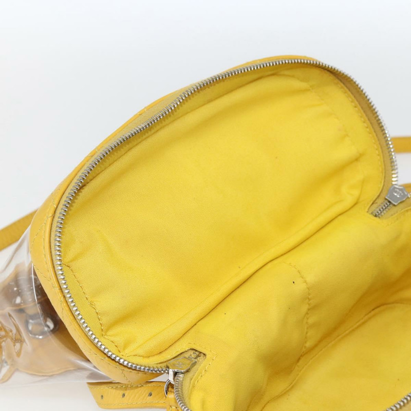 【日本直送】香奈兒 (CHANEL) 絎縫鏈條水族館雙肩包，皮革/乙烯基材質，黃色，CC認證，貨號：fm5093V-22